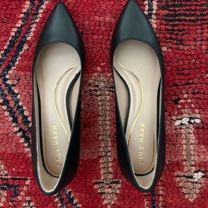Cole Haan Vandam Pump - worn once; like new; cute kitten heel